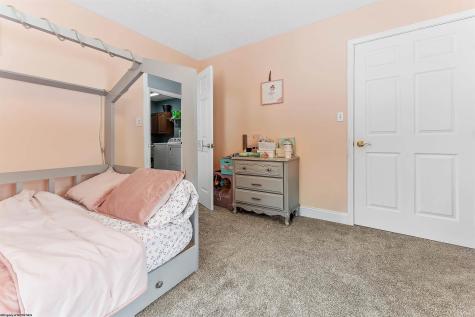 68 Loch Haven Drive Morgantown WV 26508