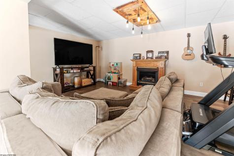 68 Loch Haven Drive Morgantown WV 26508