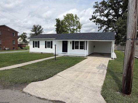 706 W Central Street Elkins WV 26241