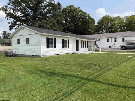 706 W Central Street Elkins WV 26241