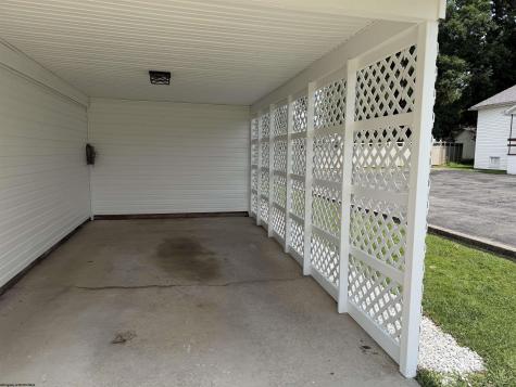 706 W Central Street Elkins WV 26241