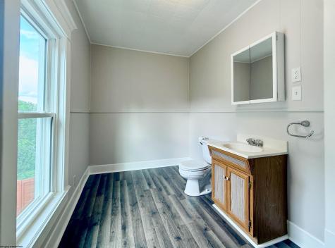 319 Davis Street Clarksburg WV 26301