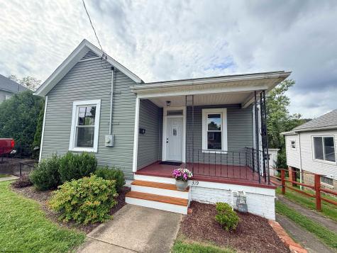 319 Davis Street Clarksburg WV 26301