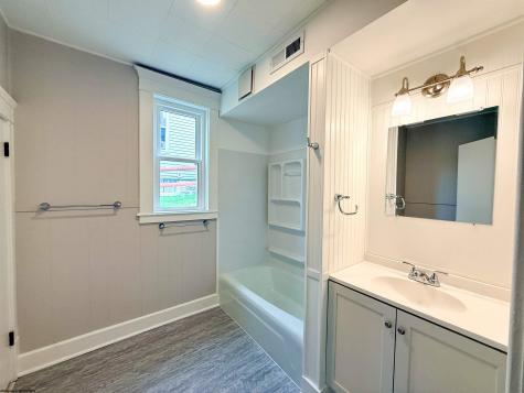319 Davis Street Clarksburg WV 26301