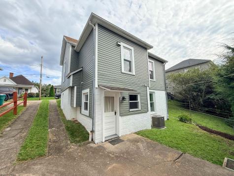 319 Davis Street Clarksburg WV 26301