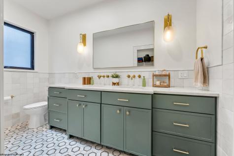 76 Delrose Drive Morgantown WV 26508