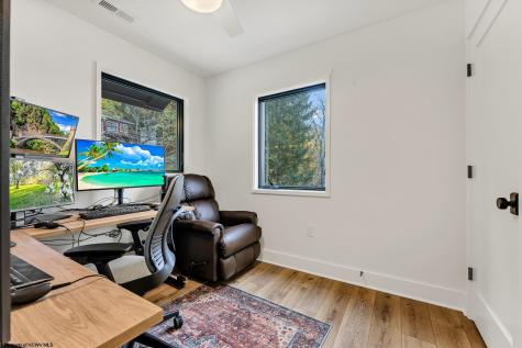 76 Delrose Drive Morgantown WV 26508