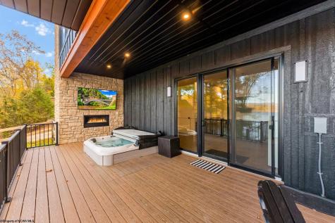 76 Delrose Drive Morgantown WV 26508