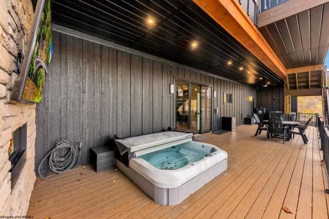 76 Delrose Drive Morgantown WV 26508