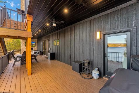 76 Delrose Drive Morgantown WV 26508