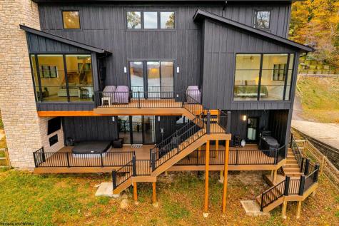 76 Delrose Drive Morgantown WV 26508