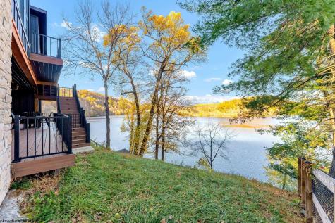 76 Delrose Drive Morgantown WV 26508