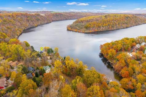 76 Delrose Drive Morgantown WV 26508