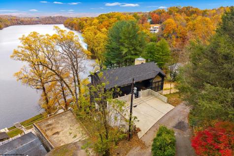 76 Delrose Drive Morgantown WV 26508