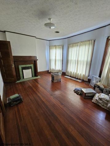 439 S Chestnut Street Clarksburg WV 26301