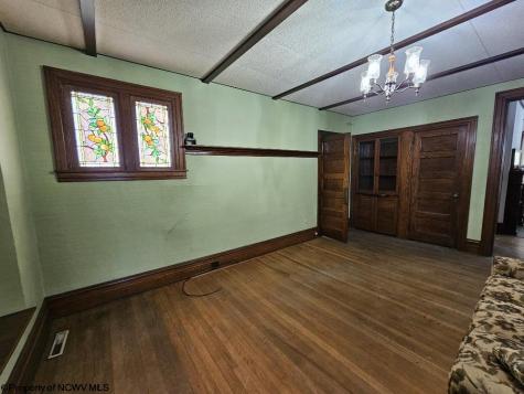 439 S Chestnut Street Clarksburg WV 26301