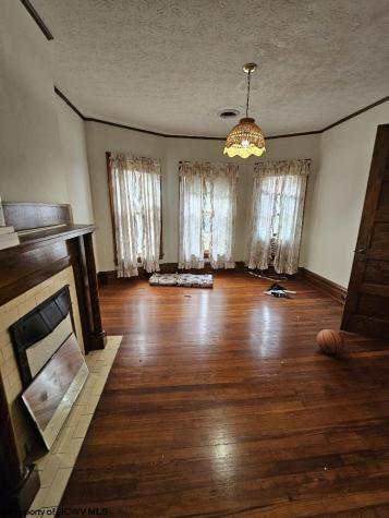 439 S Chestnut Street Clarksburg WV 26301