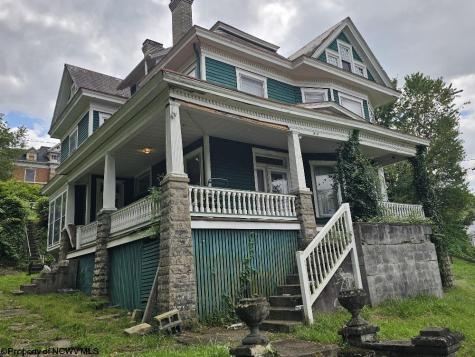 439 S Chestnut Street Clarksburg WV 26301