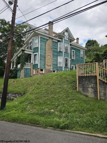439 S Chestnut Street Clarksburg WV 26301