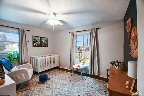 909 Cottonwood Street Morgantown WV 26505