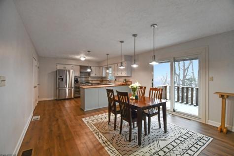 909 Cottonwood Street Morgantown WV 26505