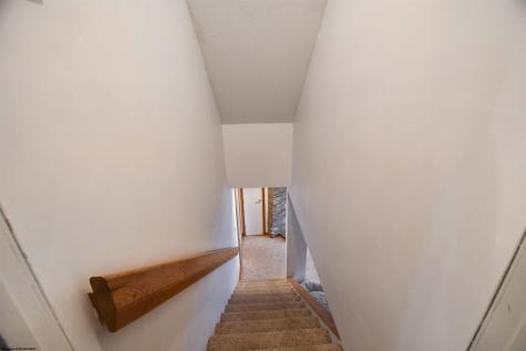 909 Cottonwood Street Morgantown WV 26505