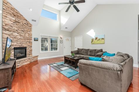 3 Turtle Creek Drive Morgantown WV 26508