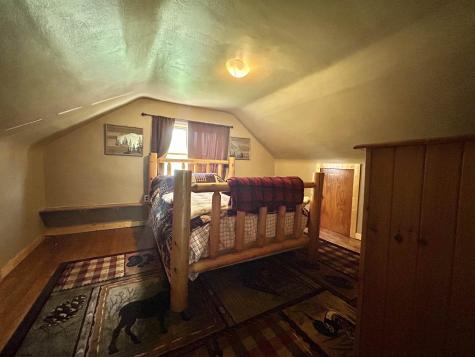 339 Chesapeake Road Fairmont WV 26554