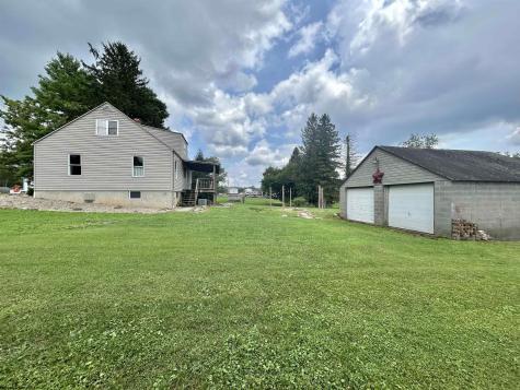 339 Chesapeake Road Fairmont WV 26554