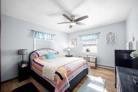 1072 Maple Lake Road Bridgeport WV 26330