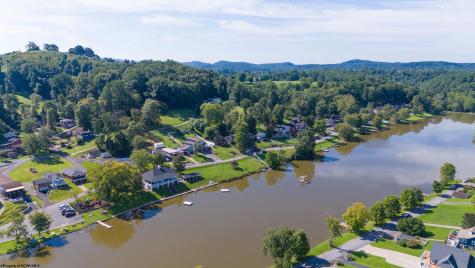 1072 Maple Lake Road Bridgeport WV 26330