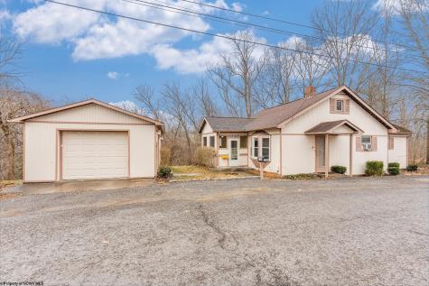 1341 Cain Street Morgantown WV 26505