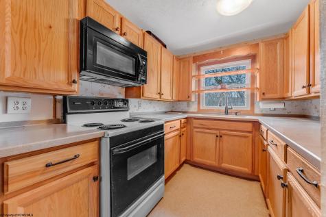 1341 Cain Street Morgantown WV 26505