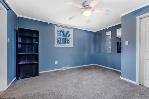 1341 Cain Street Morgantown WV 26505