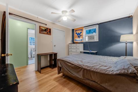 1341 Cain Street Morgantown WV 26505