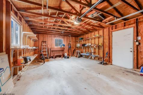 1341 Cain Street Morgantown WV 26505