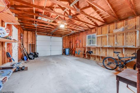 1341 Cain Street Morgantown WV 26505