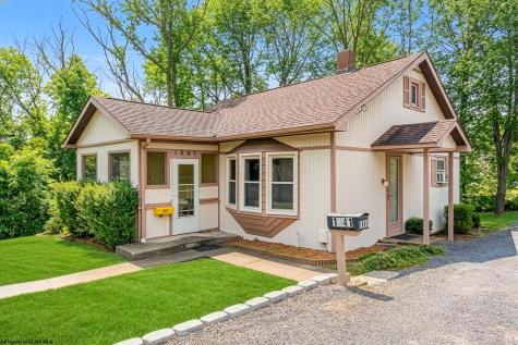 1341 Cain Street Morgantown WV 26505