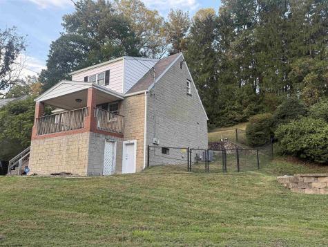 1233 Pleasant Valley Road Fairmont WV 26554