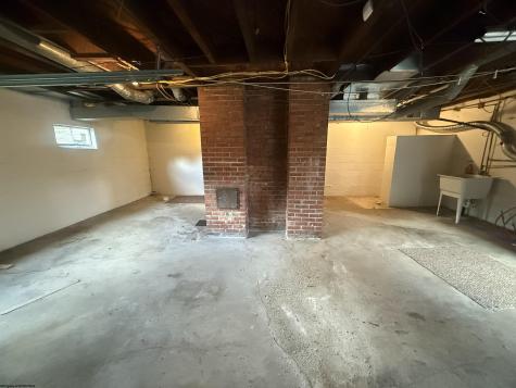 1233 Pleasant Valley Road Fairmont WV 26554