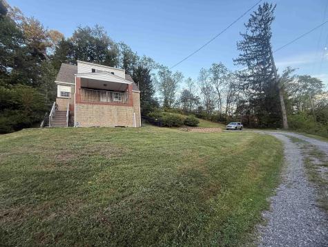 1233 Pleasant Valley Road Fairmont WV 26554