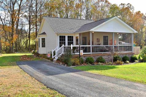 36 Holly Street Elkins WV 26241