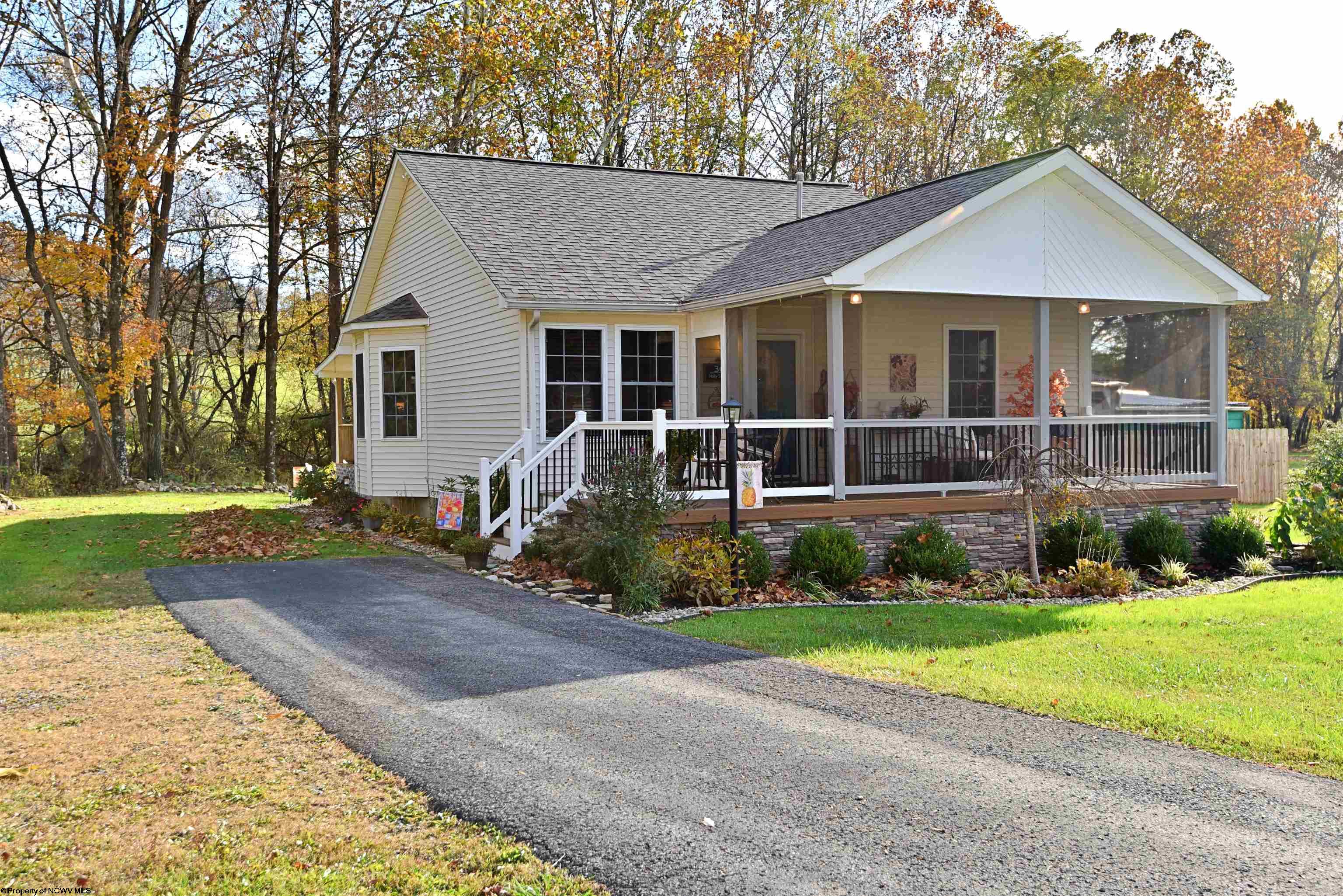 36 Holly Street Elkins WV 26241