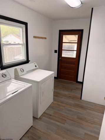 125 Catherine Street Weston WV 26452