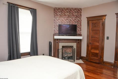 305 Saint Clair Street Clarksburg WV 26301
