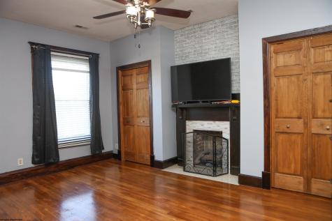 305 Saint Clair Street Clarksburg WV 26301