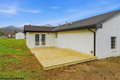 1520 Johnson Avenue Bridgeport WV 26330