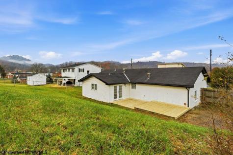 1520 Johnson Avenue Bridgeport WV 26330