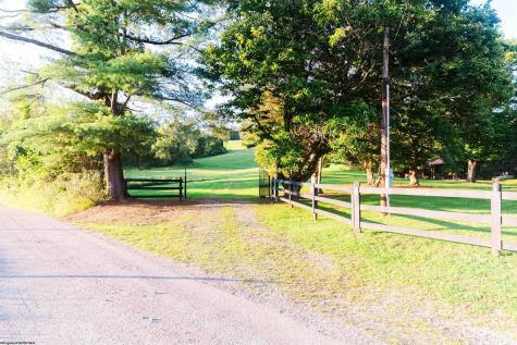 0 Ministers Run Road Rivesville WV 26588