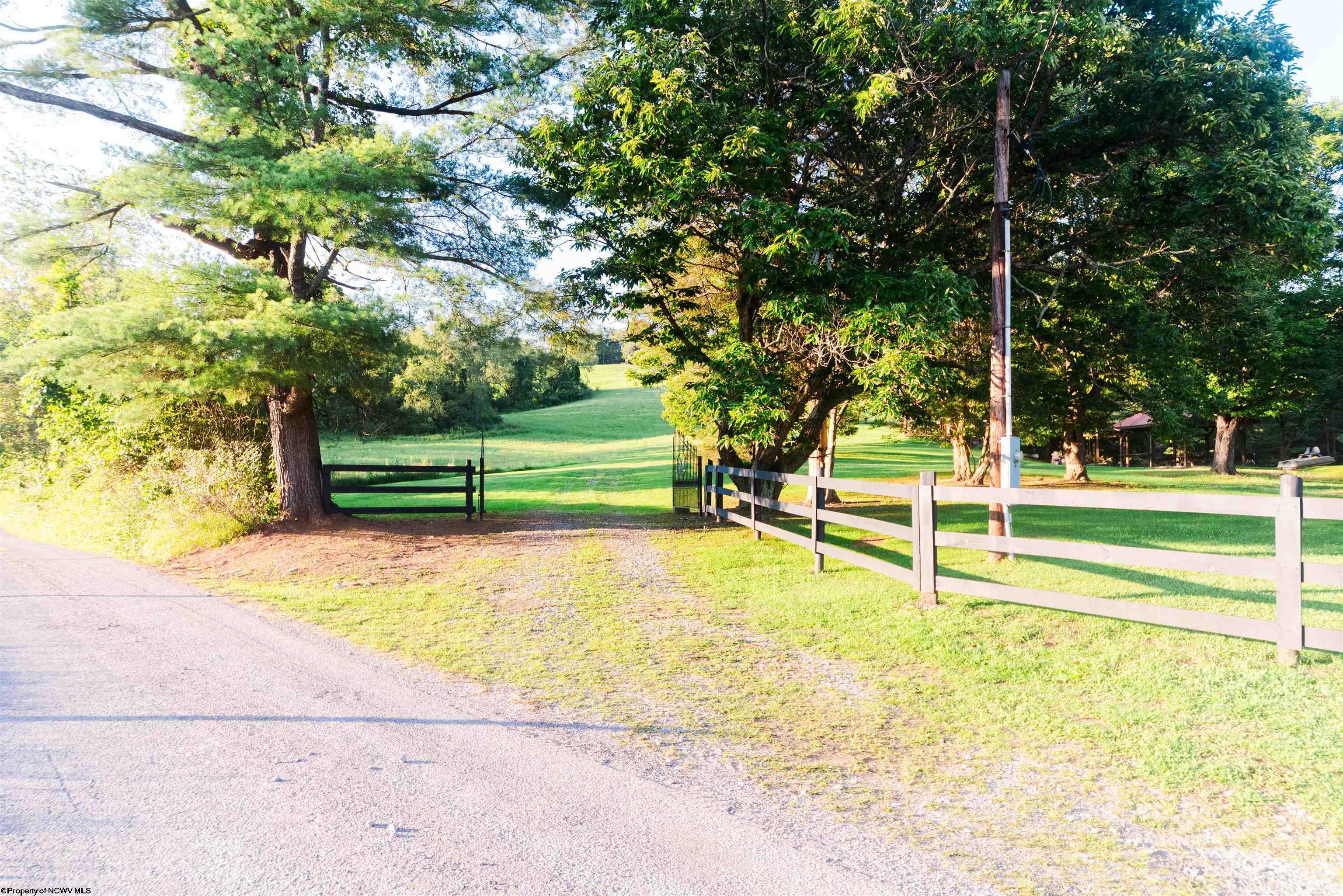 0 Ministers Run Road Rivesville WV 26588